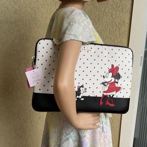 disney x kate spade new york minnie mouse universal laptop sleeve